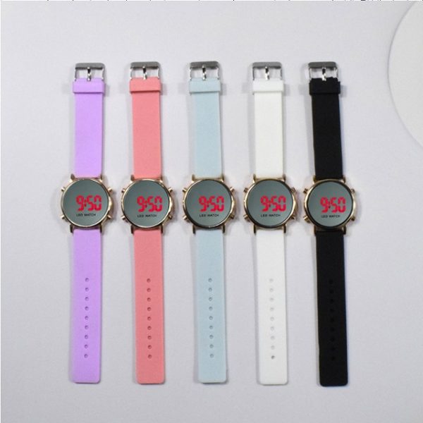LED鏡子電子錶 錶盤：3.7cm 錶帶：23.5x2x0.2cm